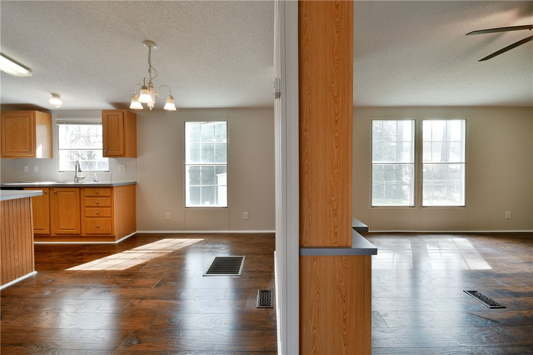 112 Beardsley Road Piedmont, SC 29673 - Photo 13 of 35 Gallery Image 13