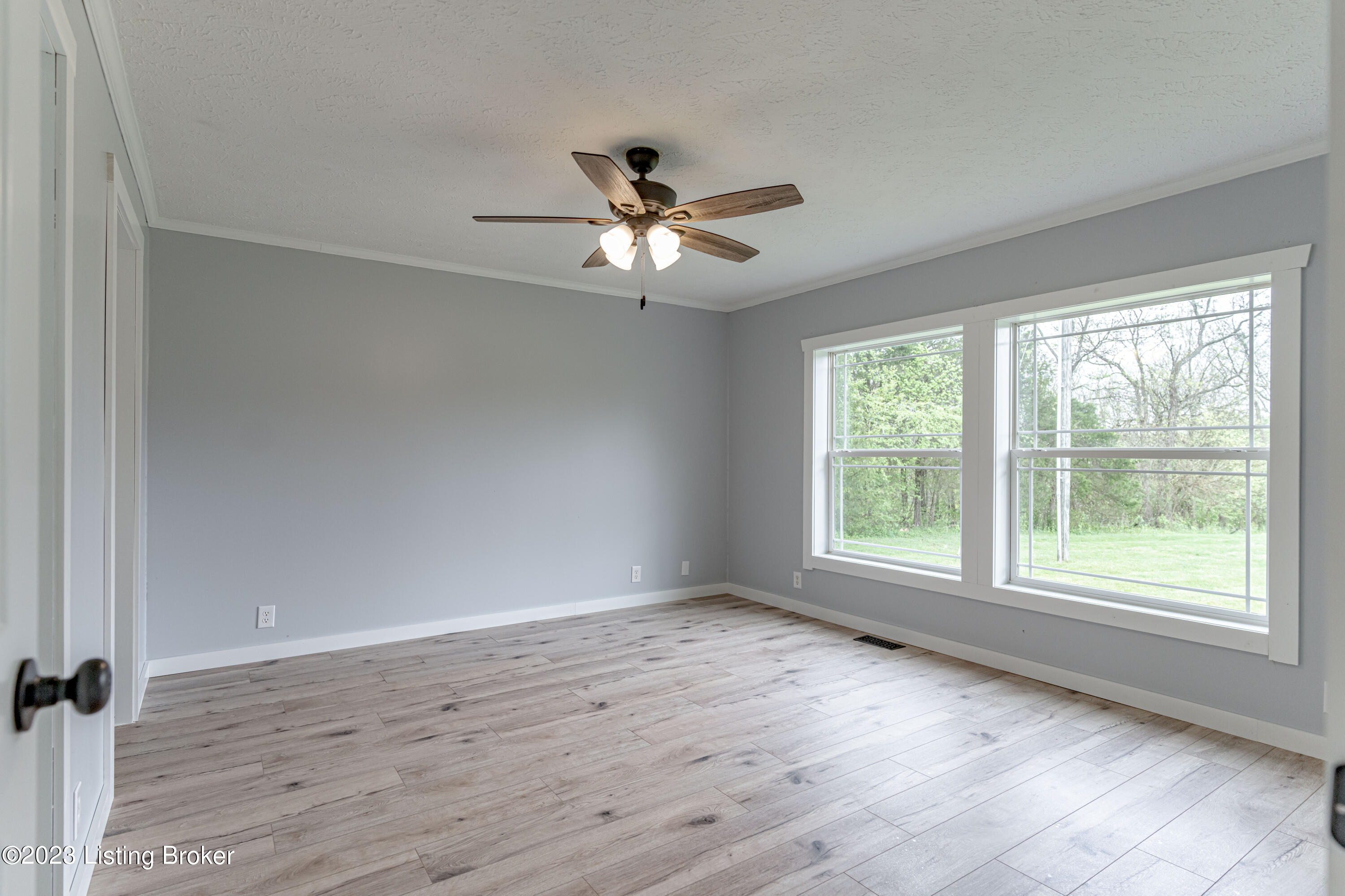 8118 Sulphur Road Sulphur, KY 40070 - Photo 32 of 51 DSC06086