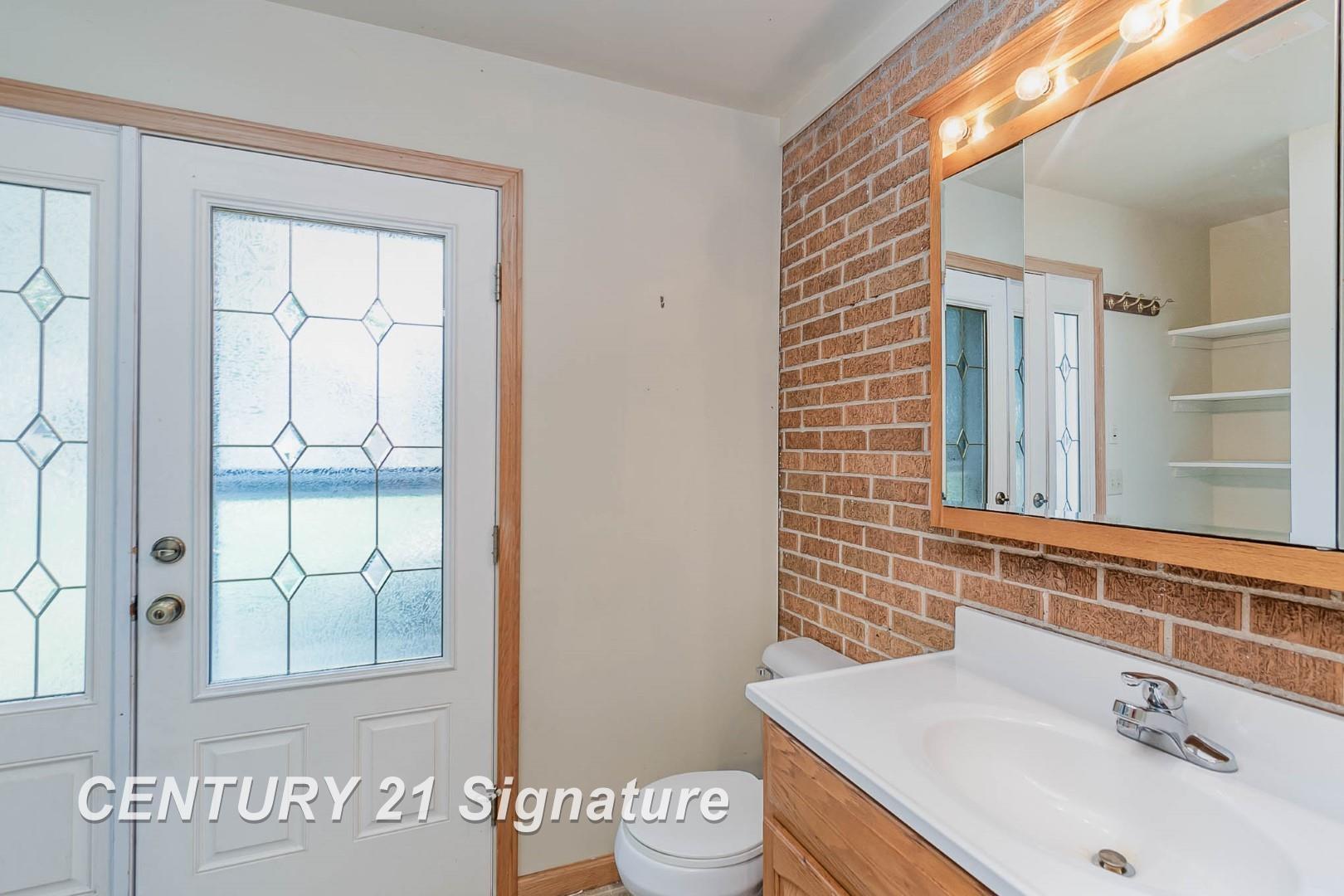 2900 Thayer Road Freeland, MI 48623 - Photo 15 of 25