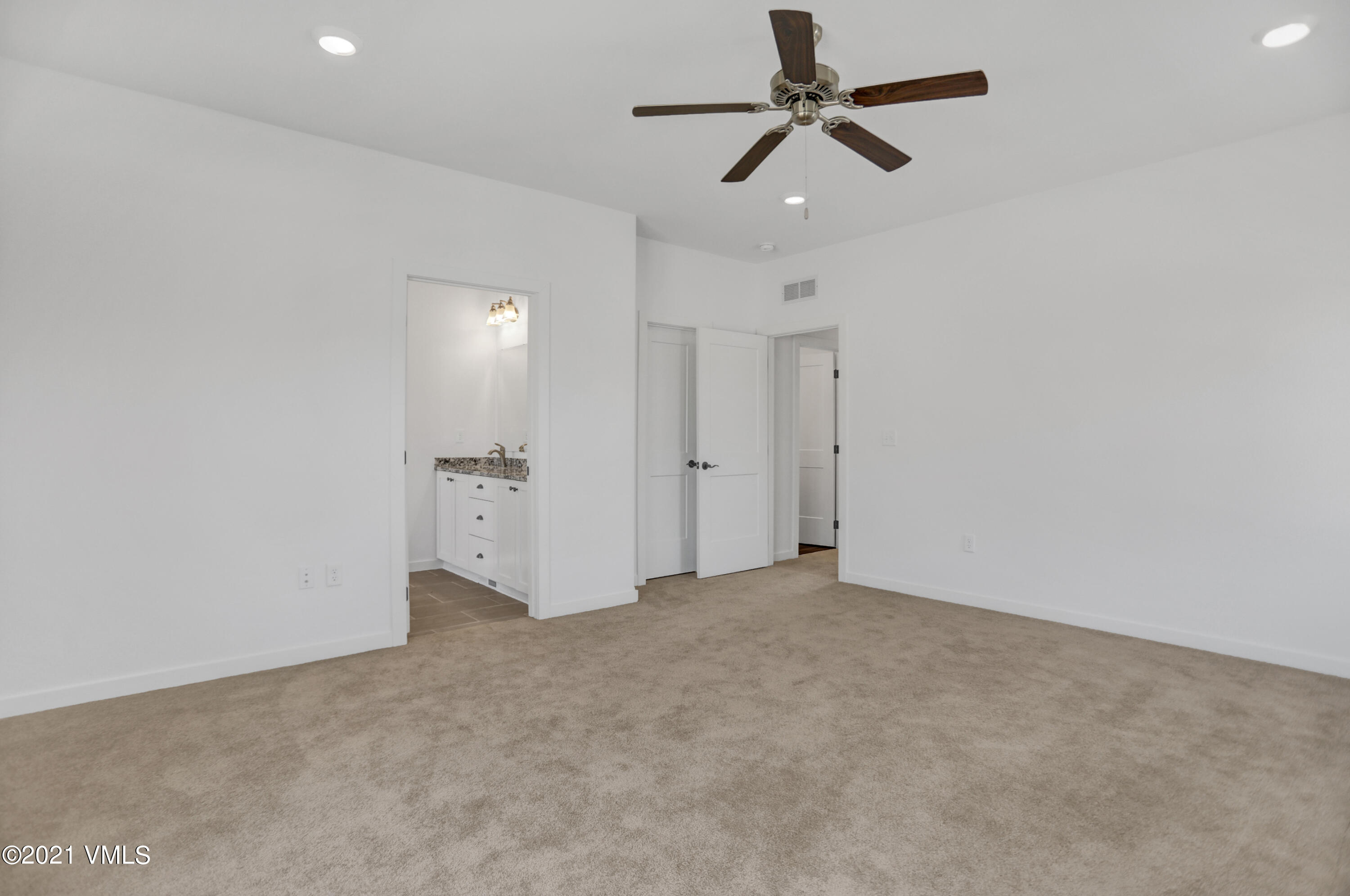 265 Bowie Road Gypsum, CO 81637 - Photo 22 of 40 Master Bedroom (1)