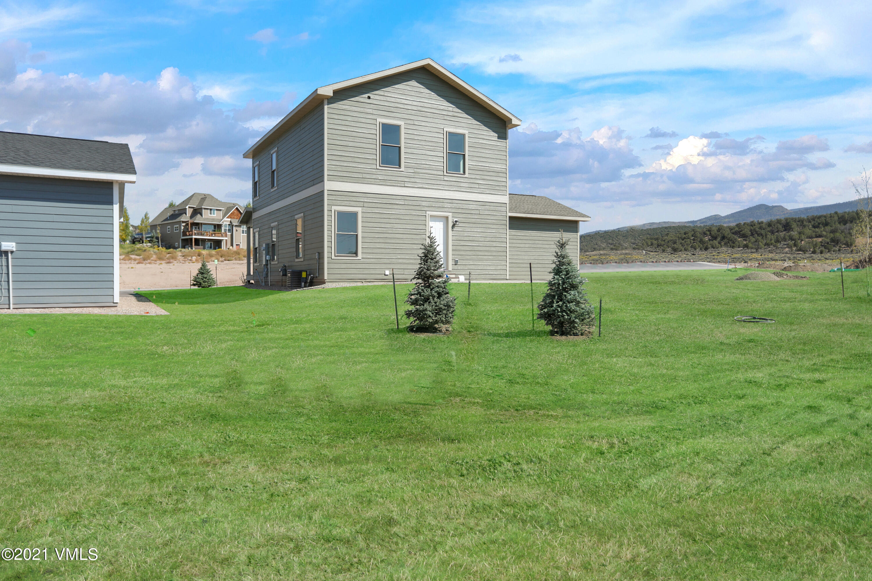 265 Bowie Road Gypsum, CO 81637 - Photo 8 of 40 Exterior7
