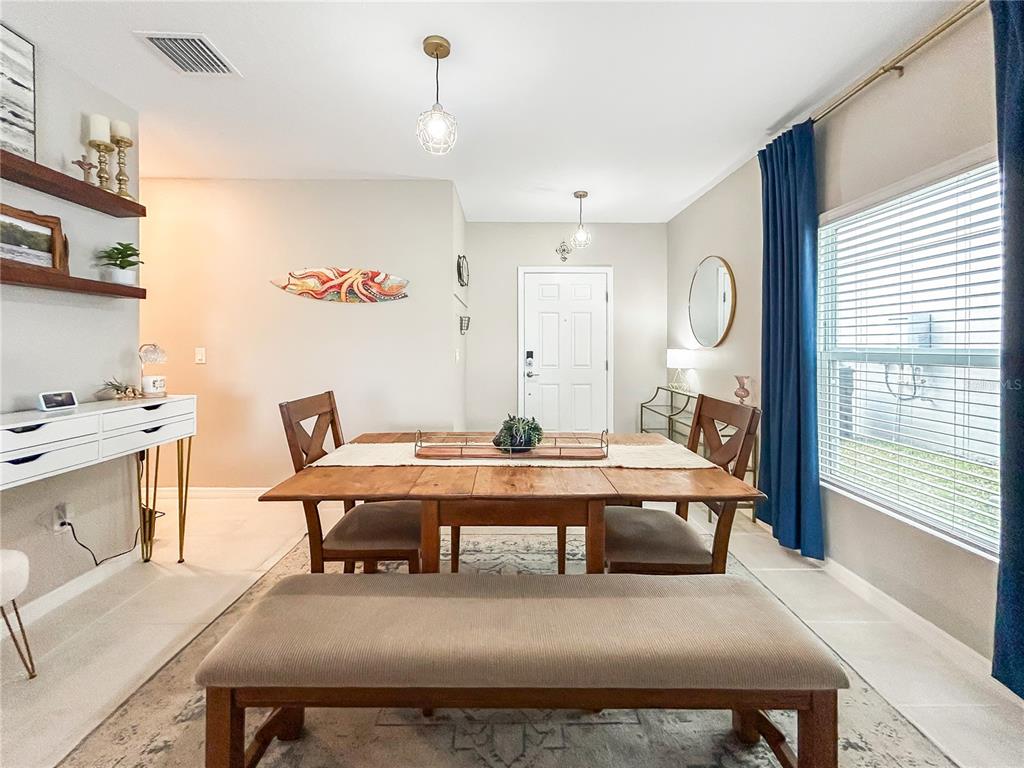 6312 Milestone Loop Palmetto, FL 34221 - Photo 9 of 47