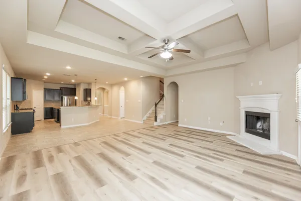 $2,500 | 2414 Garden Falls Drive, Conroe, TX 77384