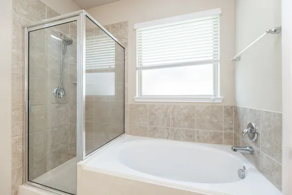 $2,500 | 2414 Garden Falls Drive, Conroe, TX 77384