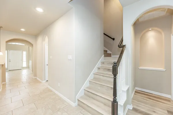 $2,500 | 2414 Garden Falls Drive, Conroe, TX 77384