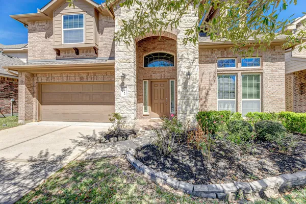 $2,500 | 2414 Garden Falls Drive, Conroe, TX 77384