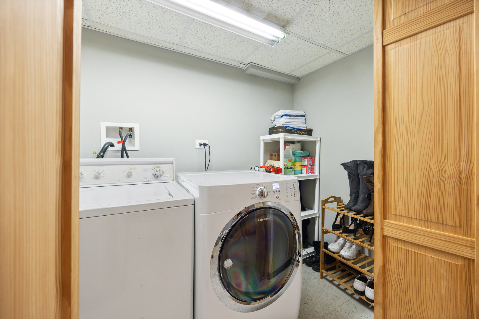 4149 West Marquette Road Chicago, IL 60629 - Photo 14 of 16 Gallery Image 14