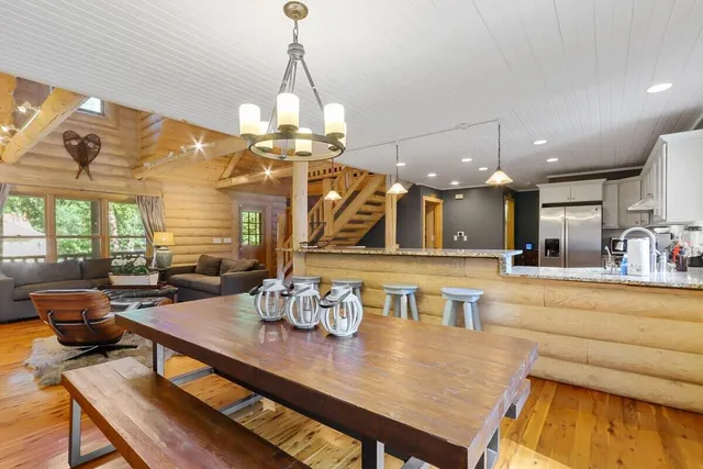 $4,900 | 465 Sylvan Drive, Fontana, WI 53125