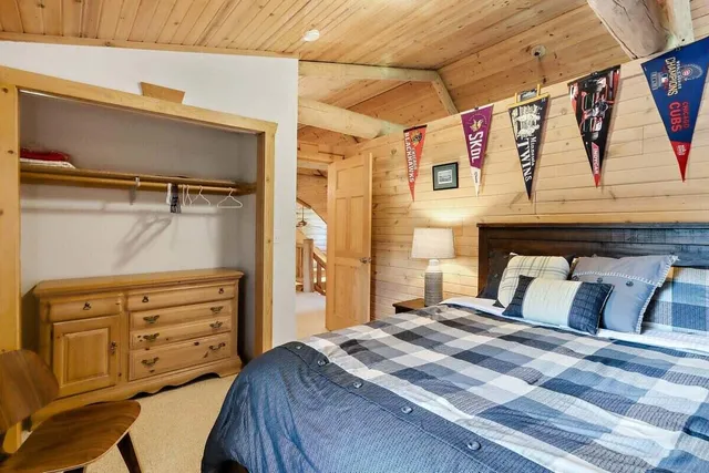 $4,900 | 465 Sylvan Drive, Fontana, WI 53125