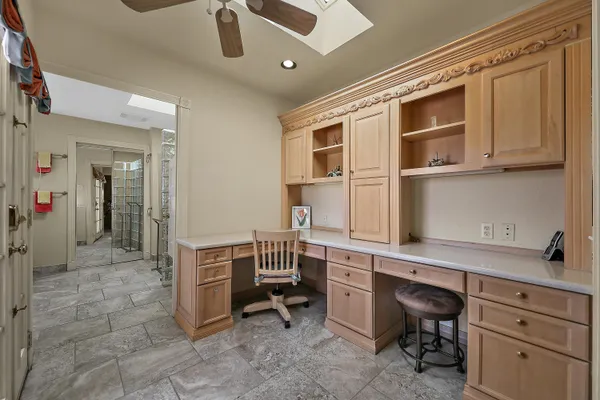 $3,500 | 38960 Kilimanjaro Drive, Palm Desert, CA 92211