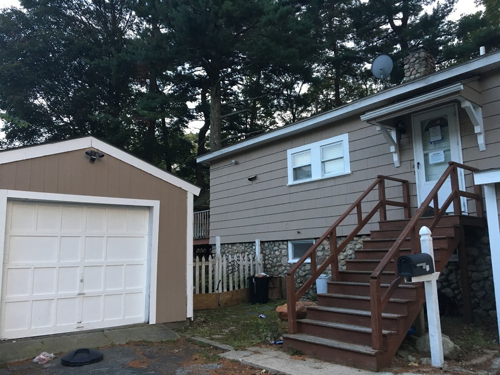 29 Den Quarry Road Lynn, MA 01904 - Photo 3 of 27 Gallery Image 3