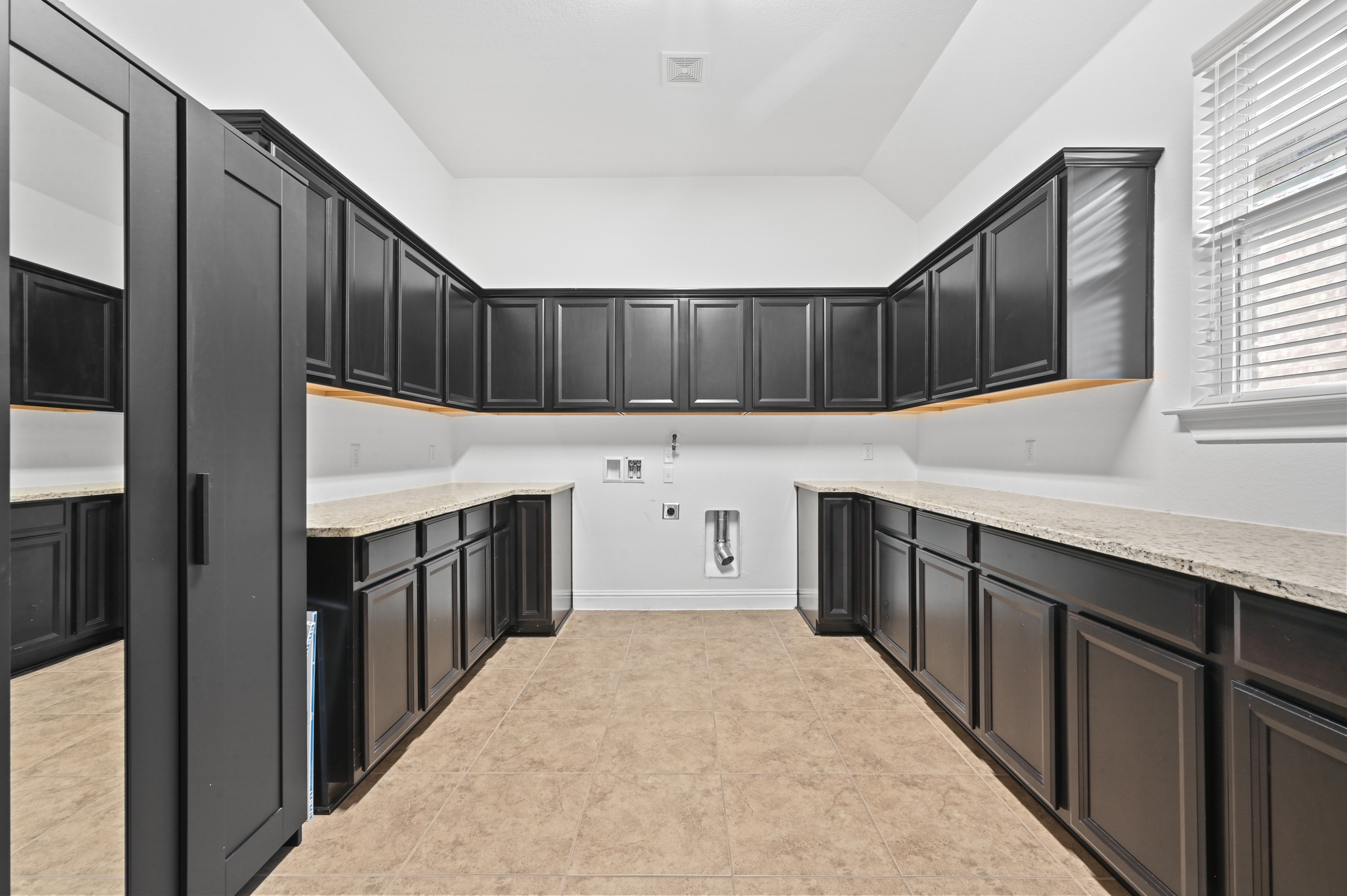 5612 Cherokee Draw Road Austin, TX 78738 - Photo 31 of 38