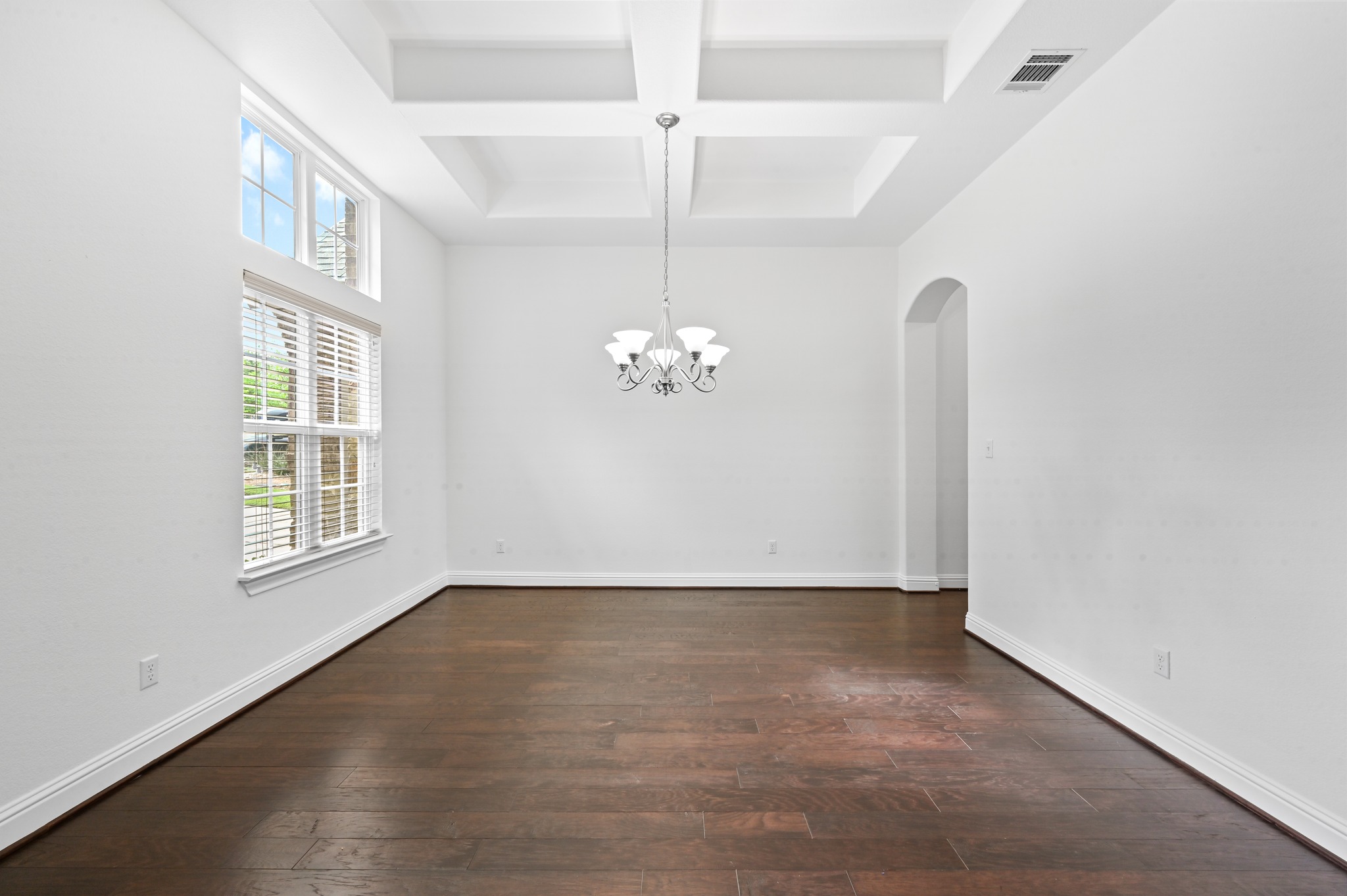 5612 Cherokee Draw Road Austin, TX 78738 - Photo 7 of 38