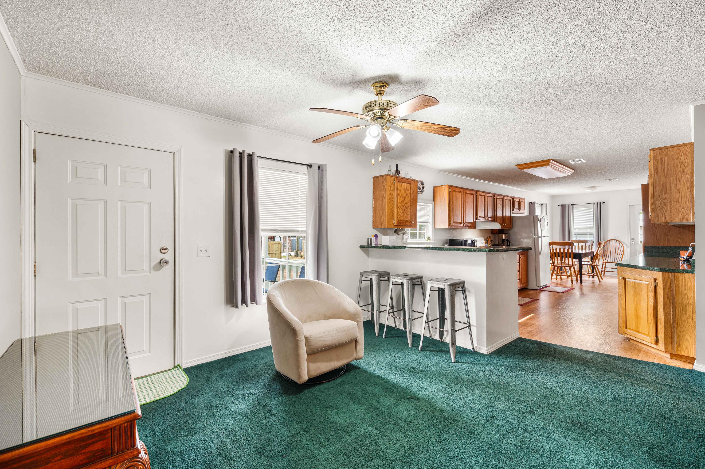 60 Magnolia Court Freeport, FL 32439 - Photo 5 of 29 60 Magnolia-3