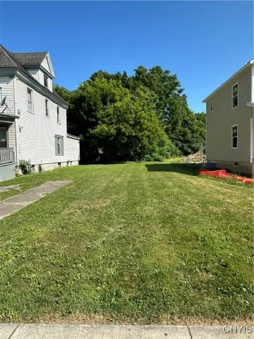 $11,900 | 152 West Kennedy Street, Syracuse, NY 13205