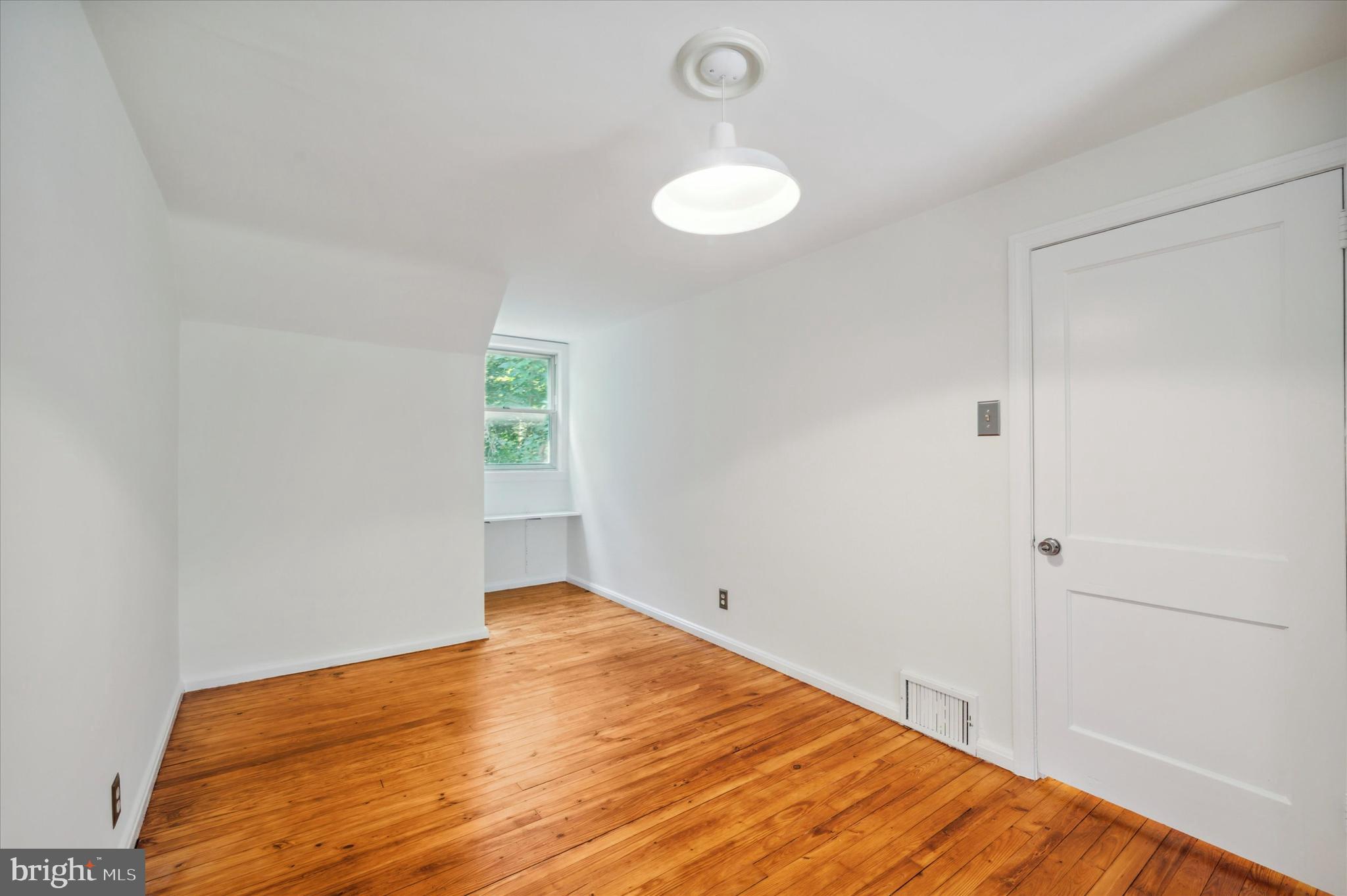 423 Haverford Road Wynnewood, PA 19096 - Photo 17 of 24 Gallery Image 17