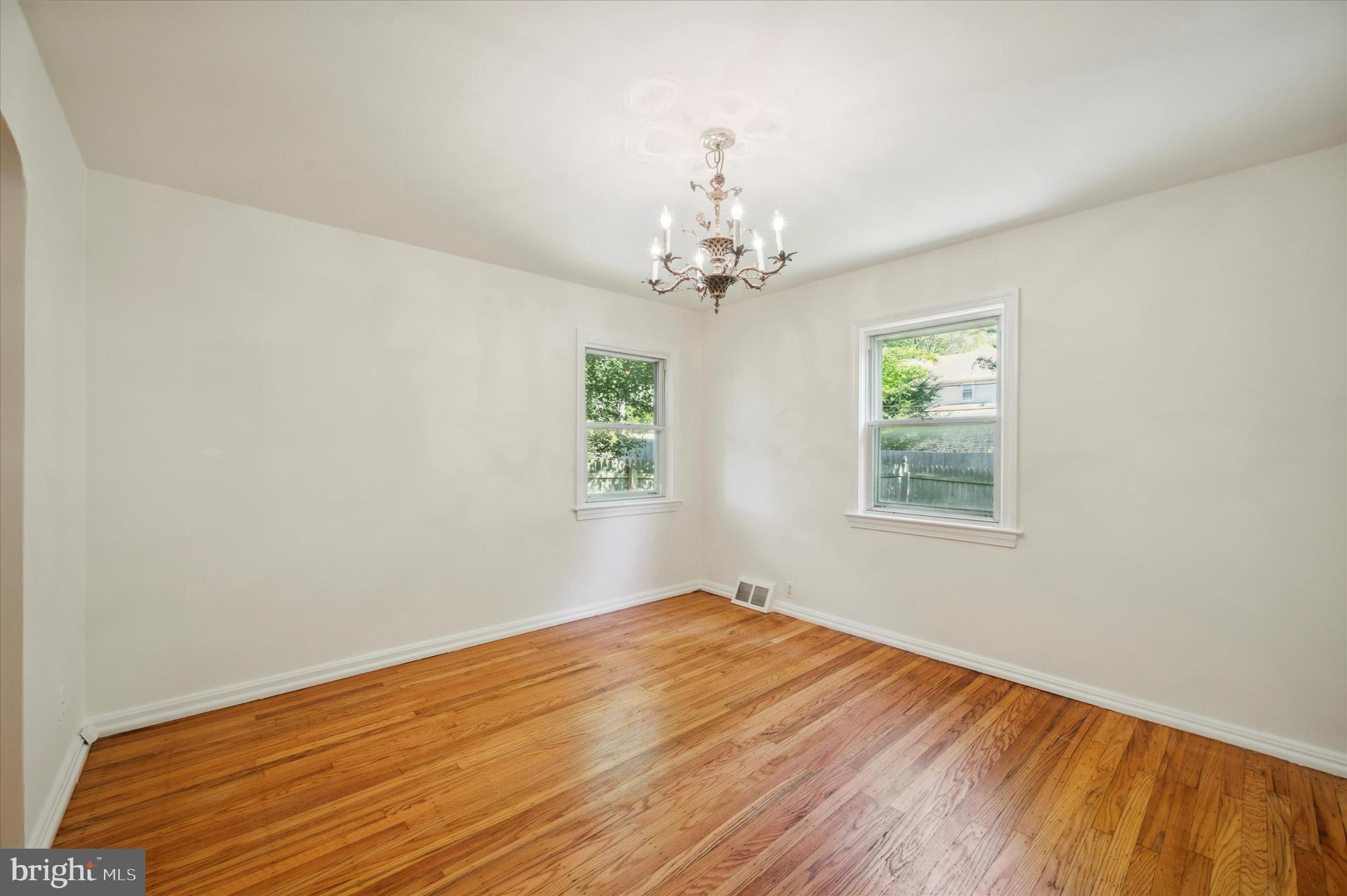 423 Haverford Road Wynnewood, PA 19096 - Photo 8 of 24 Gallery Image 8