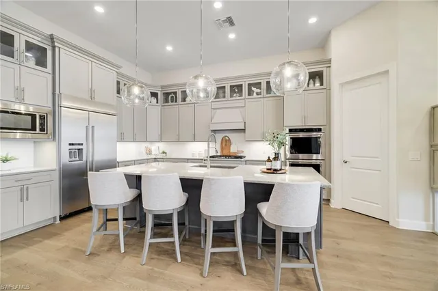 $1,899,000 | 19381 Aqua Shore Drive, Fort Myers, FL 33913