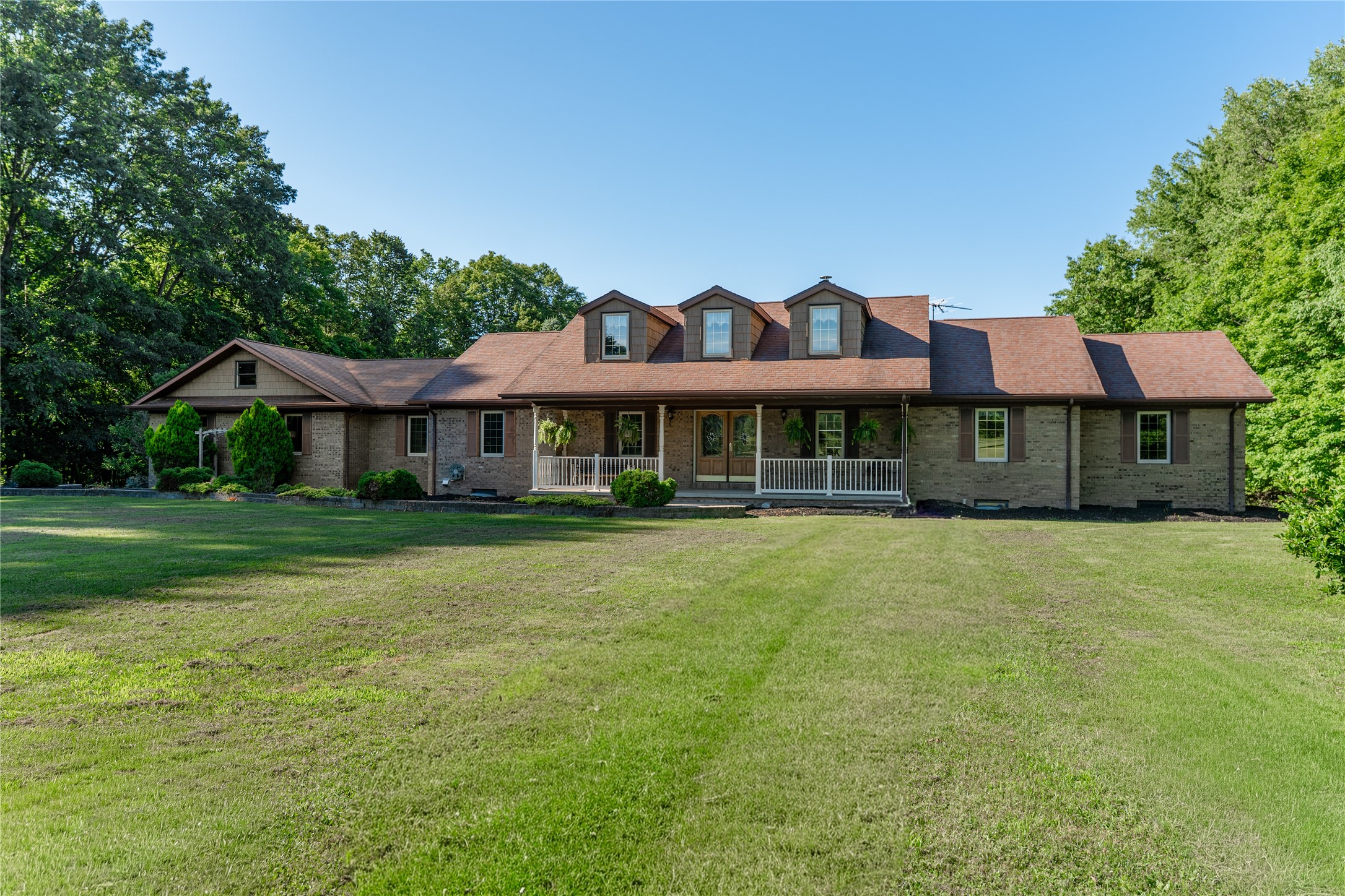 8800 Francis Road Girard, PA 16417 - Photo 1 of 47 Gallery Image 1
