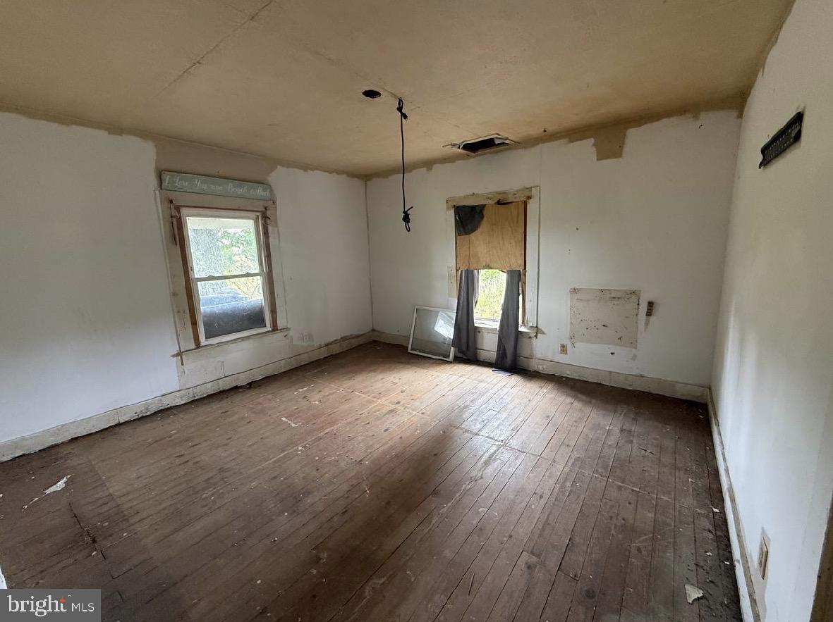 2348 Wickliffe Road Brookneal, VA 24528 - Photo 5 of 9