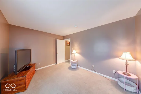 $177,000 | 926 Ardsley Drive, Indianapolis, IN 46234