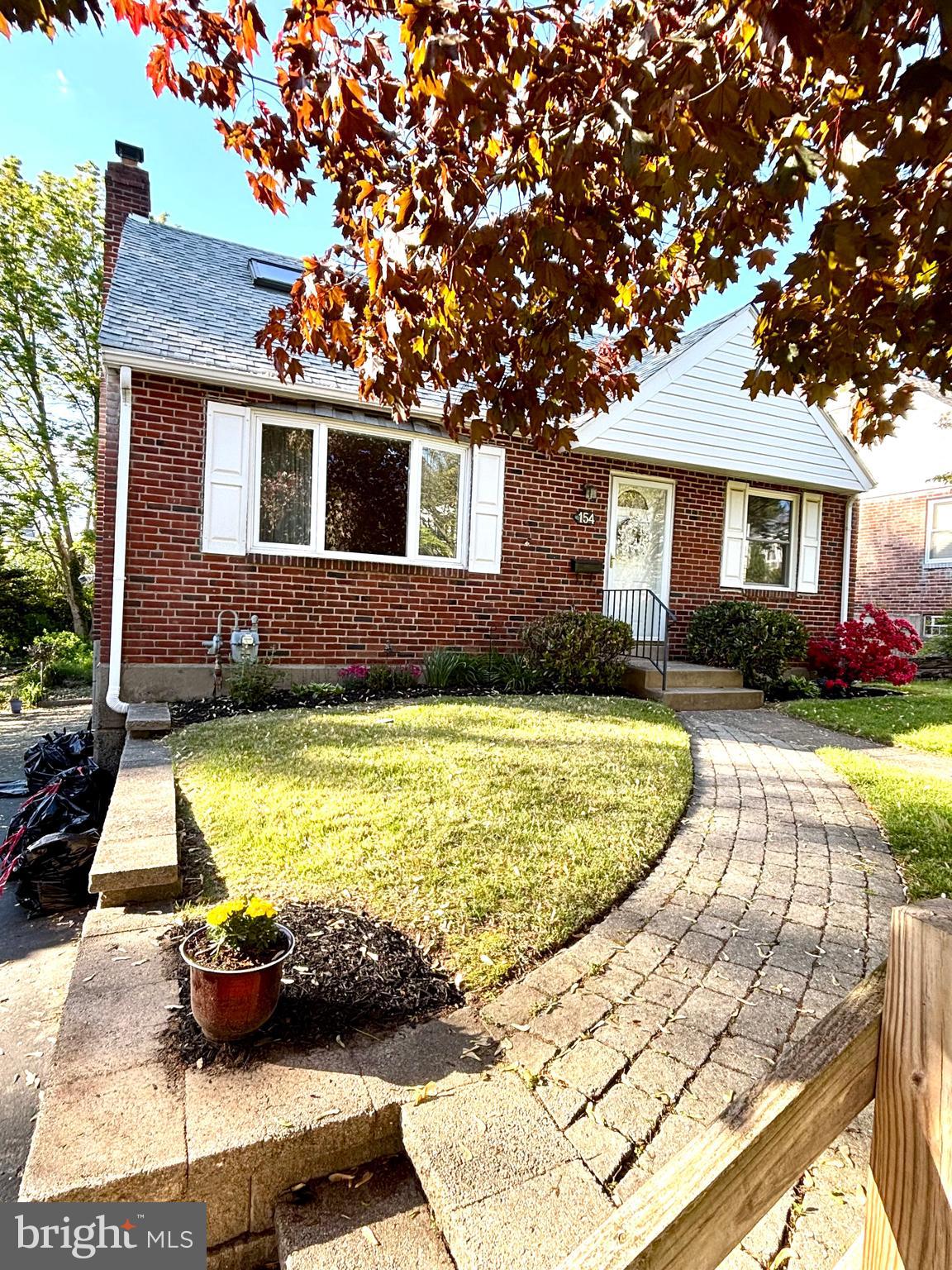 154 Wyndmoor Road Havertown, PA 19083 - Photo 2 of 17 154 Wyndmoor