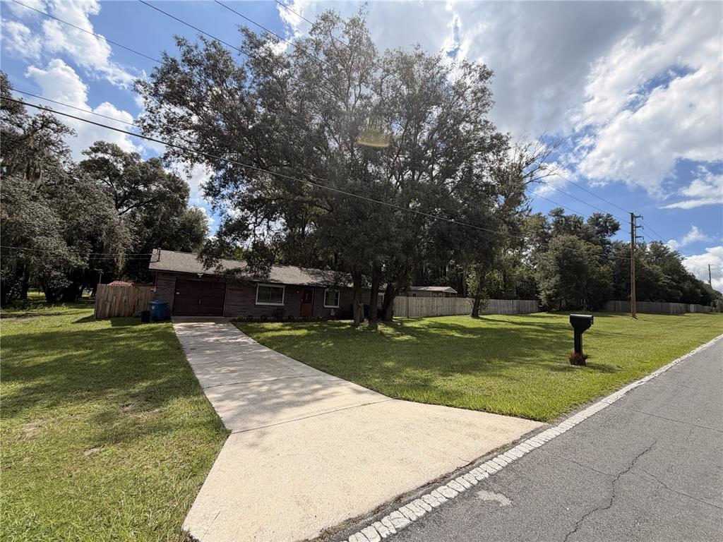 5360 Olancha Road Dade City, FL 33523 - Photo 1 of 49 Gallery Image 1