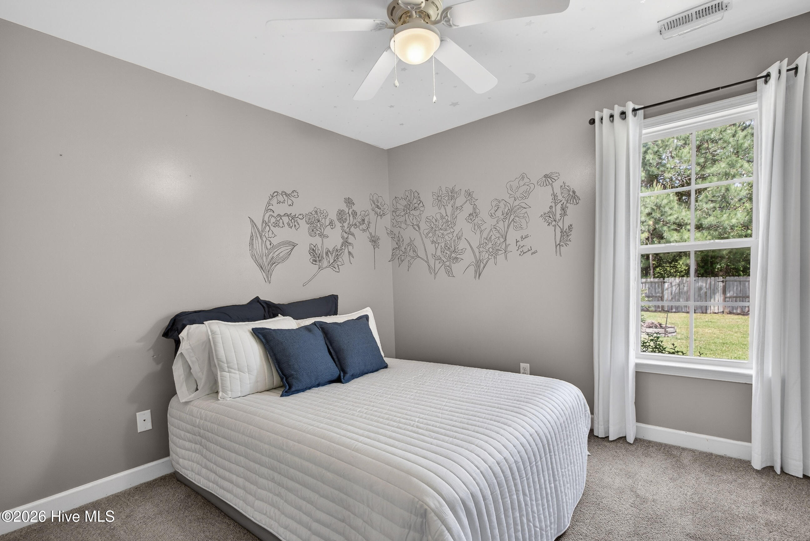 409 North Hines Street Holly Ridge, NC 28445 - Photo 13 of 29 01-16