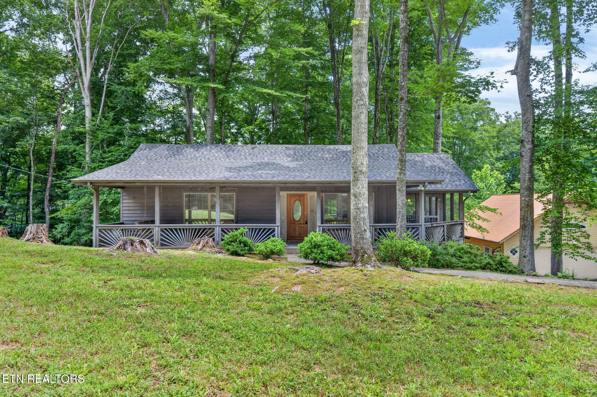 1110 Cherokee Road Byrdstown, TN 38549 - Photo 1 of 32 1-web-or-mls-1110 Cherokee Rd_002_TNPC