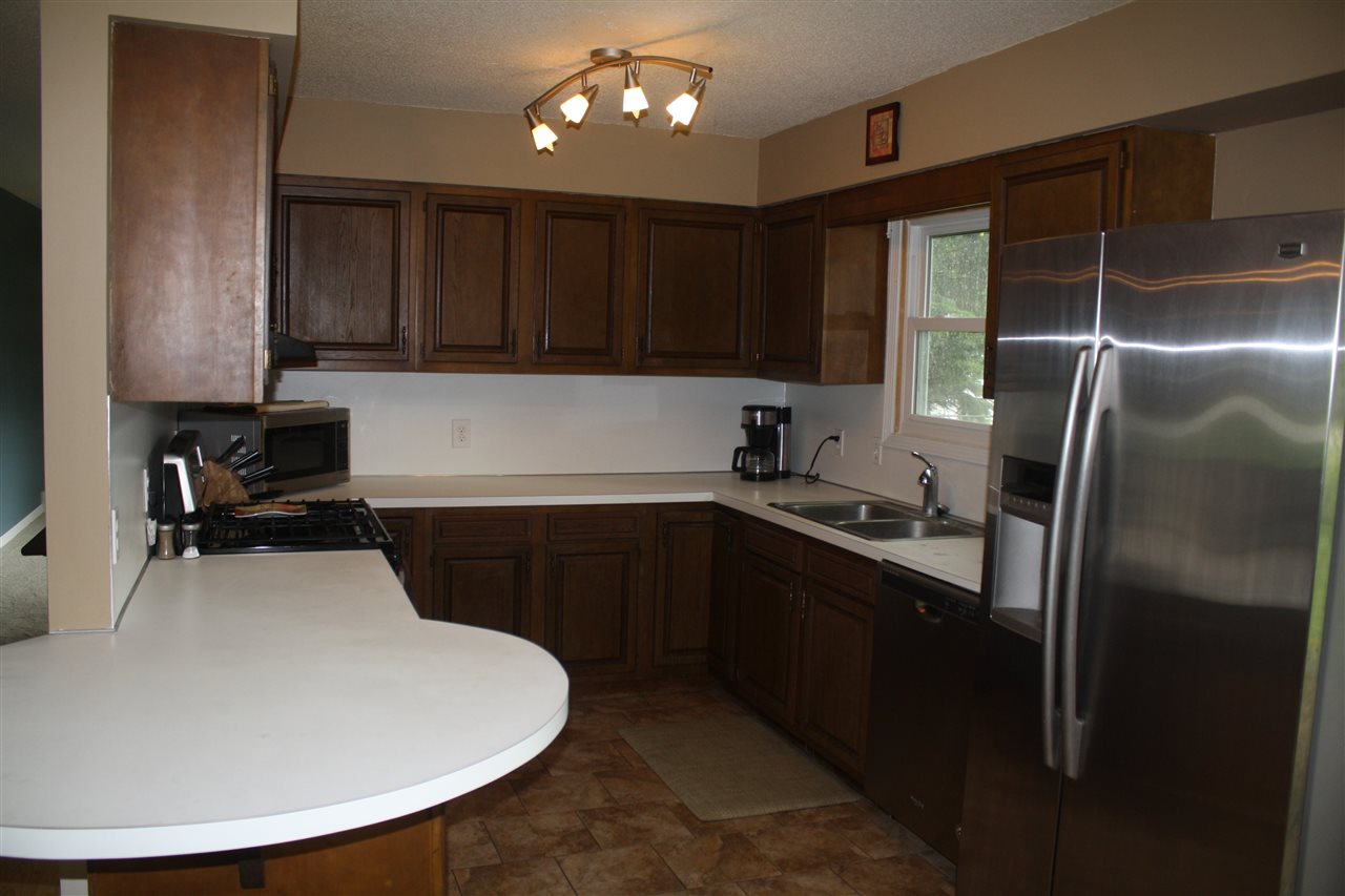 1840 Scully Road Mount Pleasant, MI 48858 - Photo 9 of 23 1848531-8.JPG