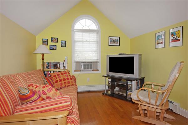 33-35 Wiley Road Belmont, MA 02478 - Photo 21 of 30 Gallery Image 21