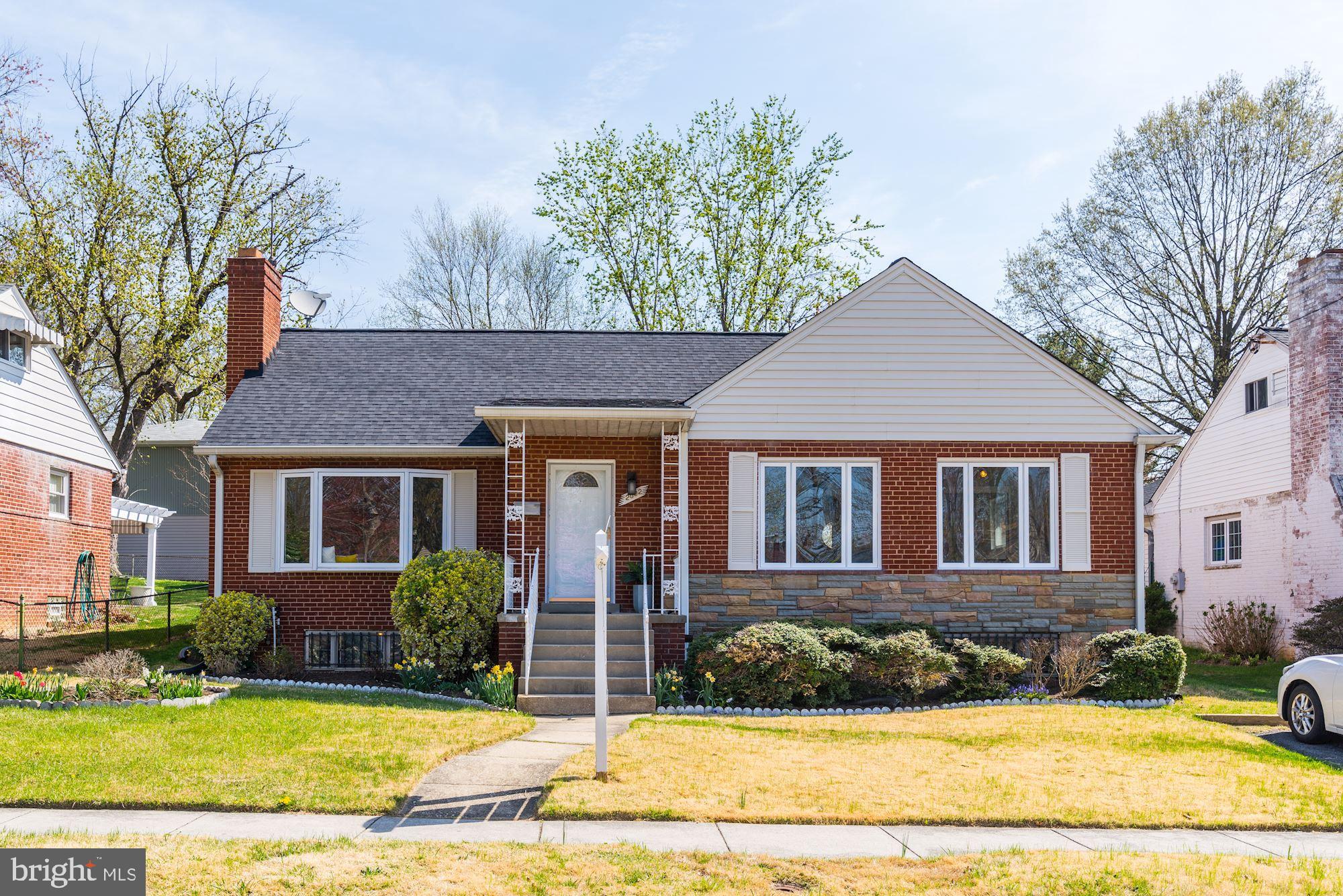 2002 Cascade Road Silver Spring, MD 20902 - Photo 27 of 30