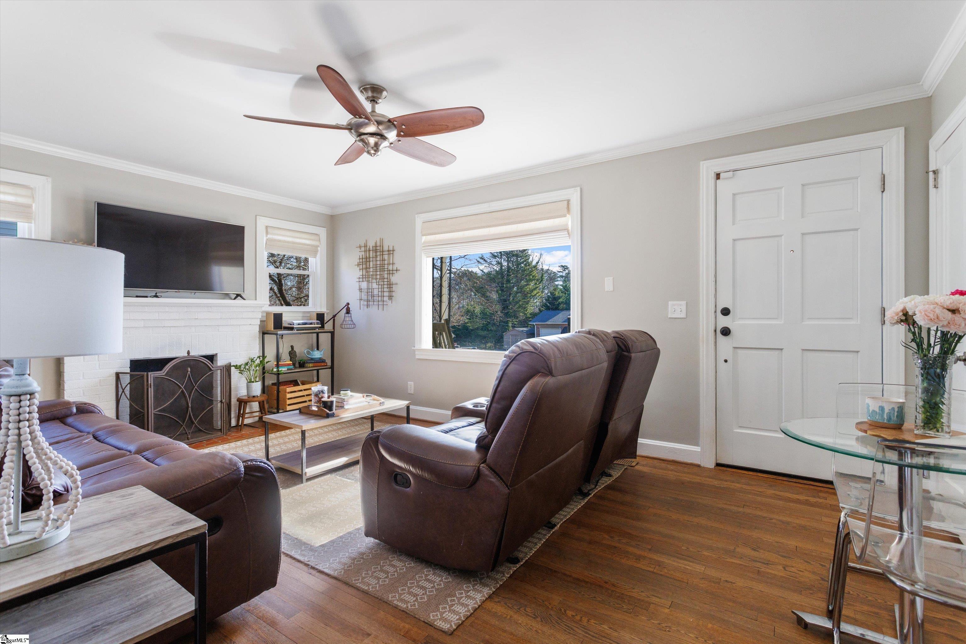 2101 State Park Road Greenville, SC 29609 - Photo 3 of 17 Gallery Image 3