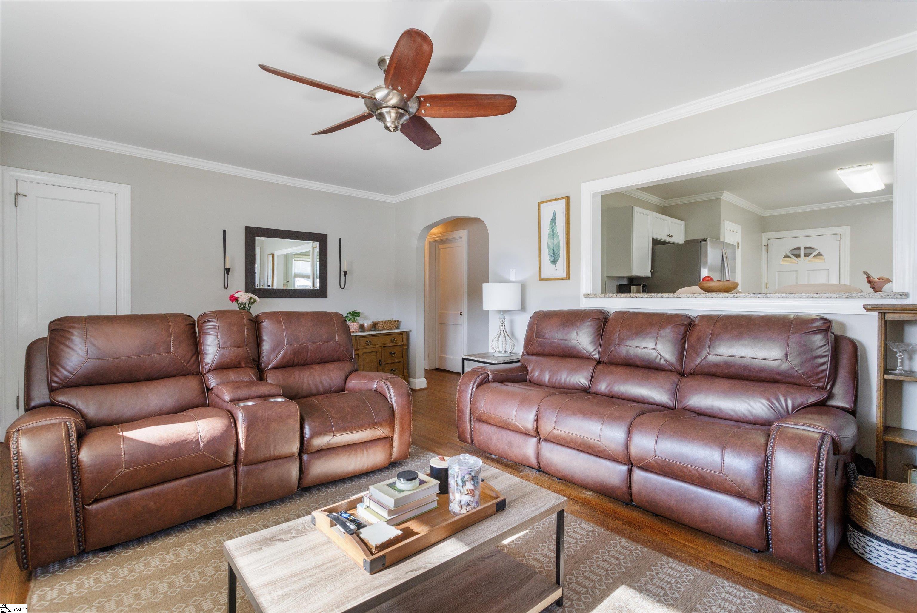 2101 State Park Road Greenville, SC 29609 - Photo 4 of 17 Gallery Image 4
