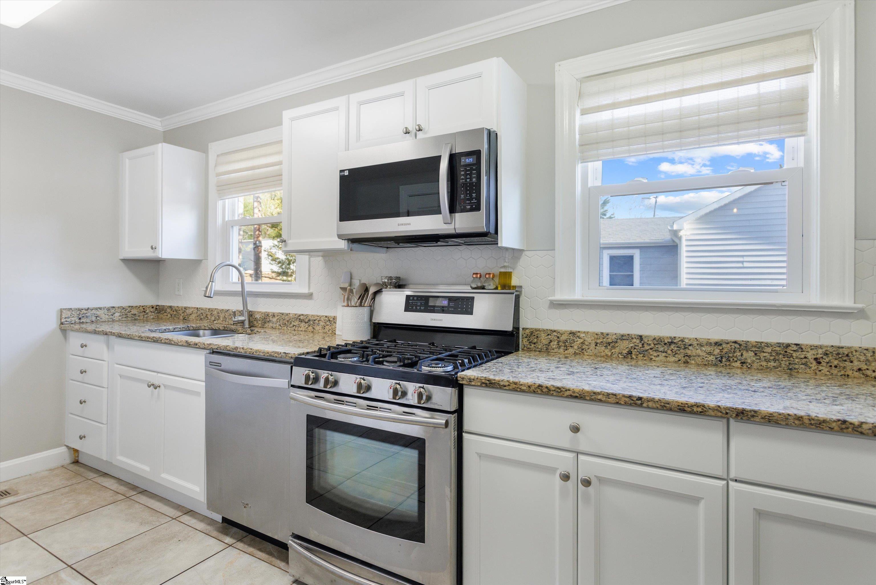 2101 State Park Road Greenville, SC 29609 - Photo 8 of 17 Gallery Image 8