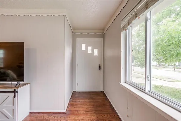 $4,950 | 3217 Lubbock Avenue, Fort Worth, TX 76109