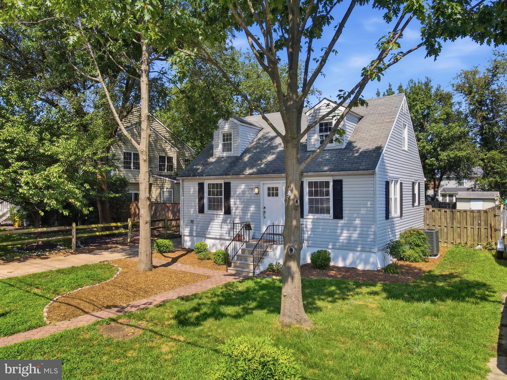 176 Carroll Road Pasadena, MD 21122 - Photo 1 of 42