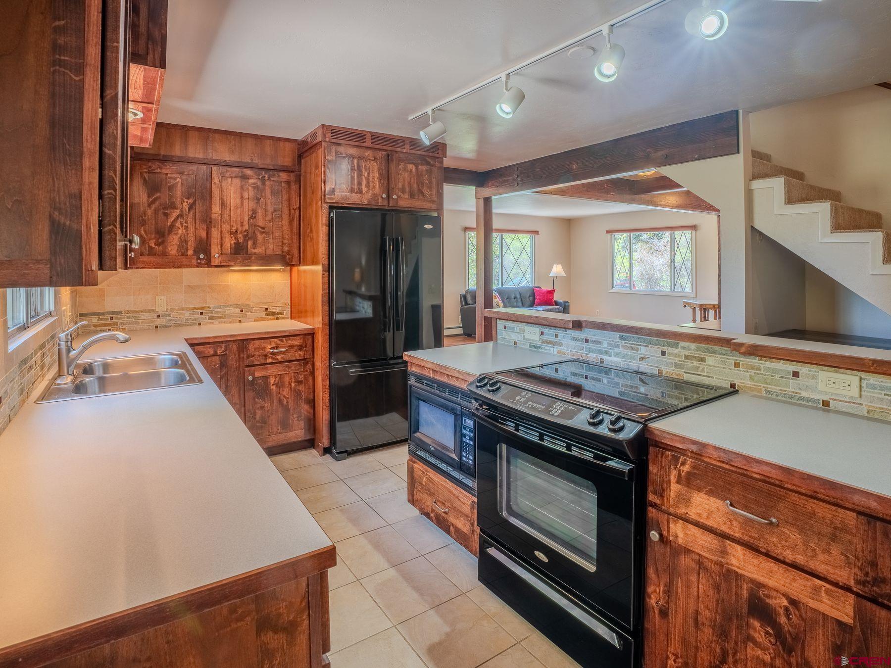 238 Roundtree Road Gunnison, CO 81230 - Photo 8 of 30 Gallery Image 8