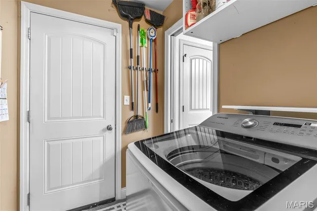 $355,000 | 1016 Stonewick Court, Herculaneum, MO 63048