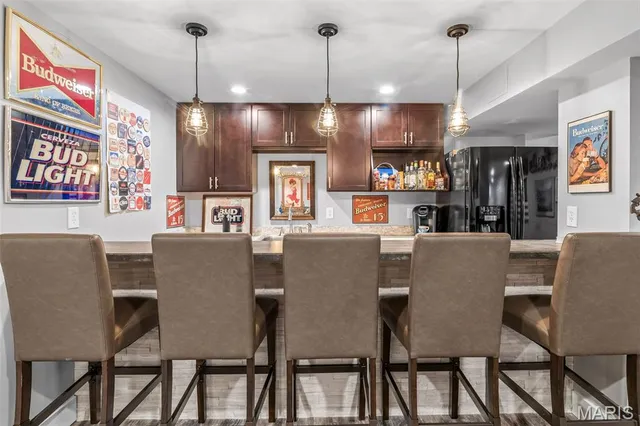 $355,000 | 1016 Stonewick Court, Herculaneum, MO 63048