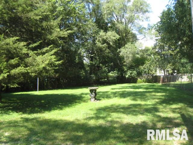 101 Lincoln Road Marquette Heights, IL 61554 - Photo 14 of 17 Gallery Image 14