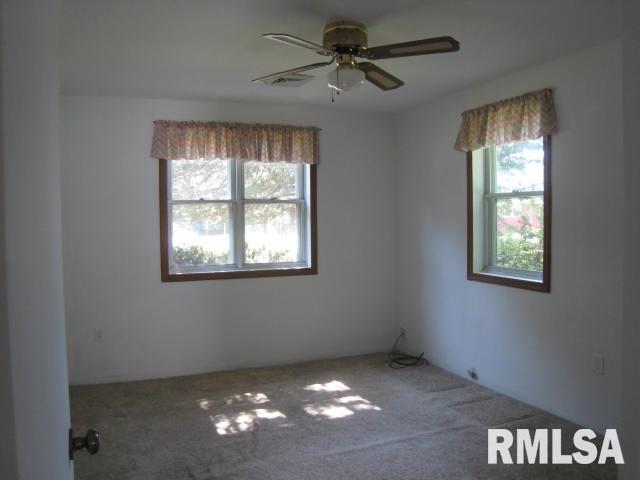 101 Lincoln Road Marquette Heights, IL 61554 - Photo 8 of 17 Gallery Image 8