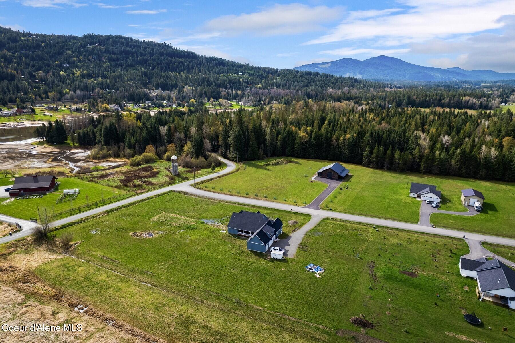 51 Pumphouse Lane Sagle, ID 83860 - Photo 20 of 45 North IDAHome!