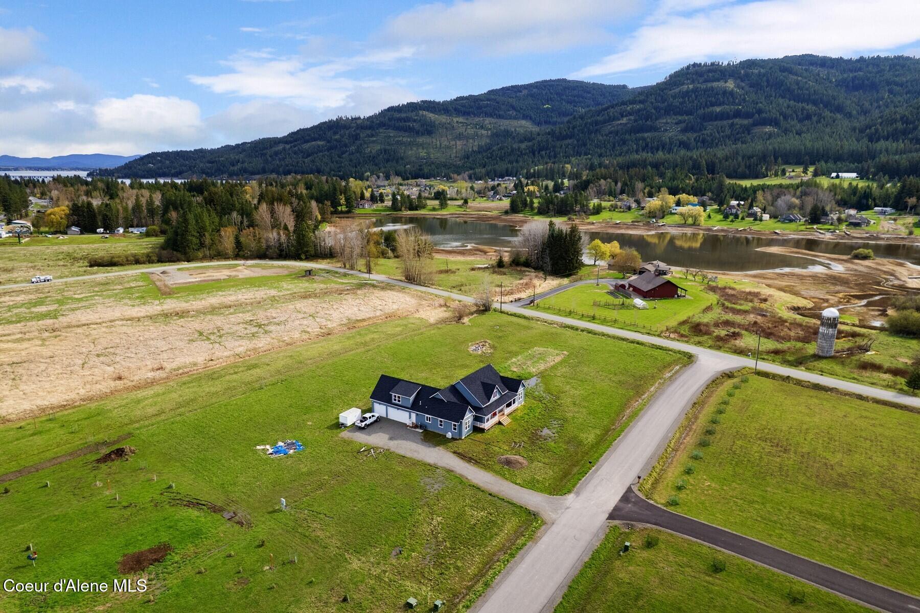 51 Pumphouse Lane Sagle, ID 83860 - Photo 39 of 45 North Idaho Adventure Awaits