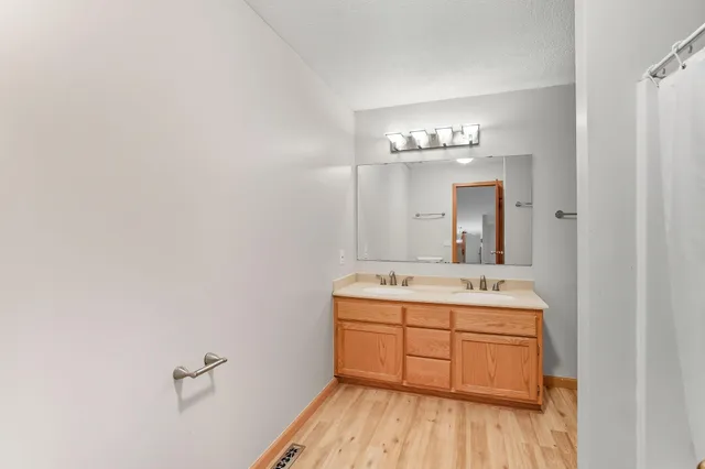 $397,500 | 11852 Yellow Pine Street Northwest, Coon Rapids, MN 55448