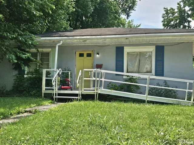 $95,714 | 1521 Ravenswood Drive, Evansville, IN 47714