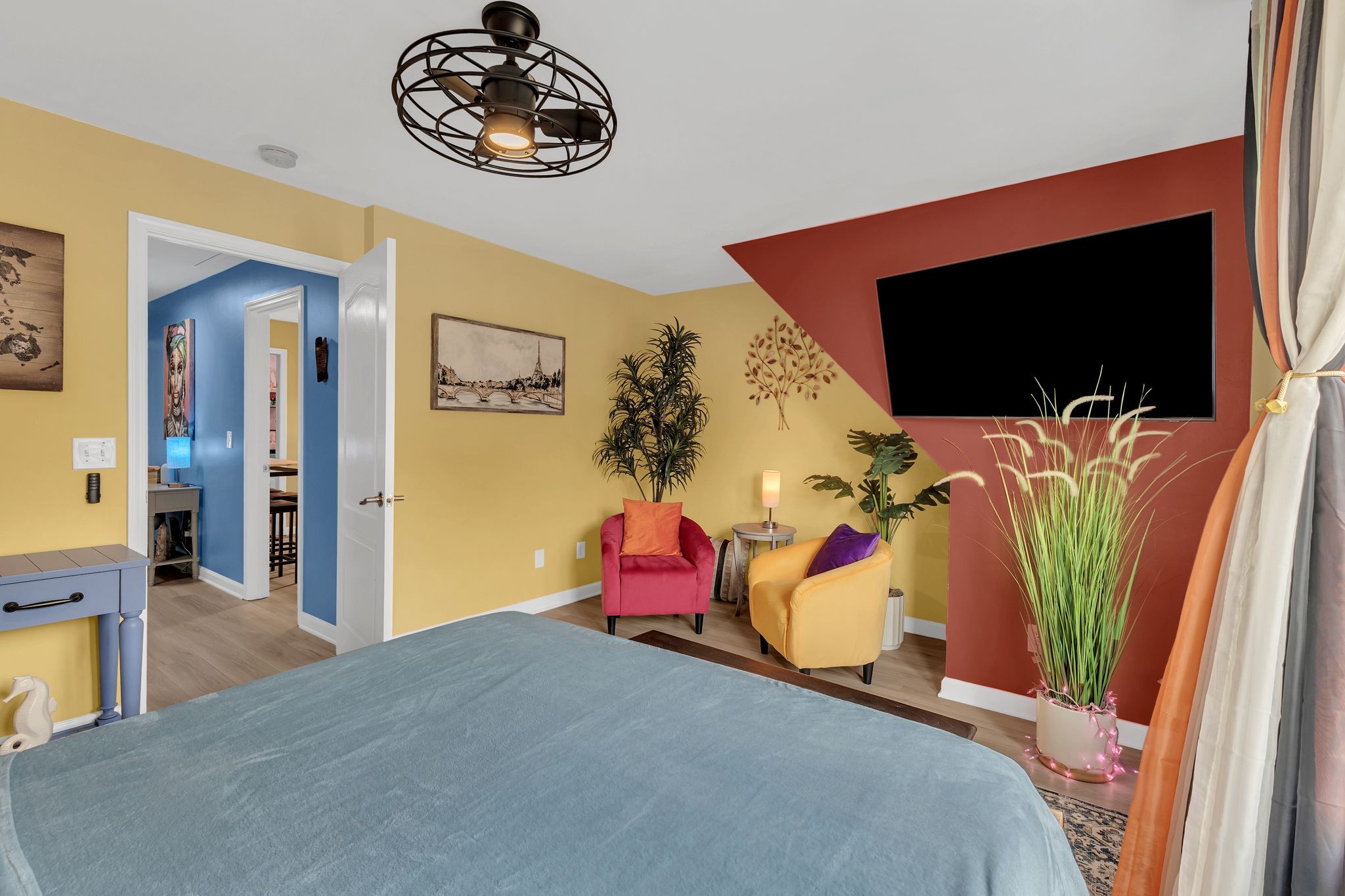 1726 Splash Place Murfreesboro, TN 37130 - Photo 33 of 42 a bedroom with a bed and a flat screen tv