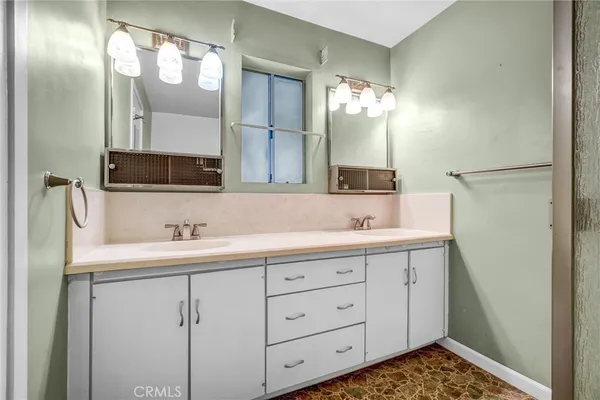 $899,000 | 6361 Los Robles Avenue, Buena Park, CA 90621