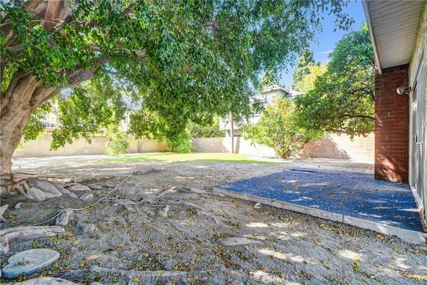 $899,000 | 6361 Los Robles Avenue, Buena Park, CA 90621