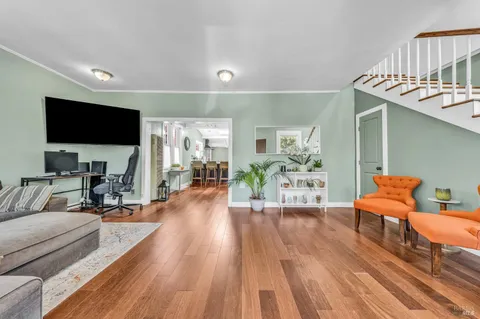 $949,000 | 215 Tunnel Avenue, Richmond, CA 94801